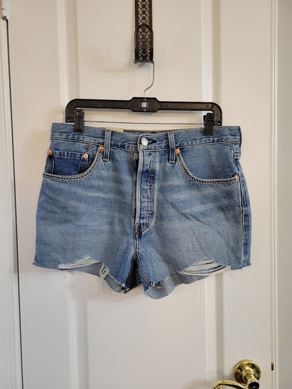 NWT Levi's 501 Original High Rise Cutoff Denim Jean Shorts Size 31 Button Fly